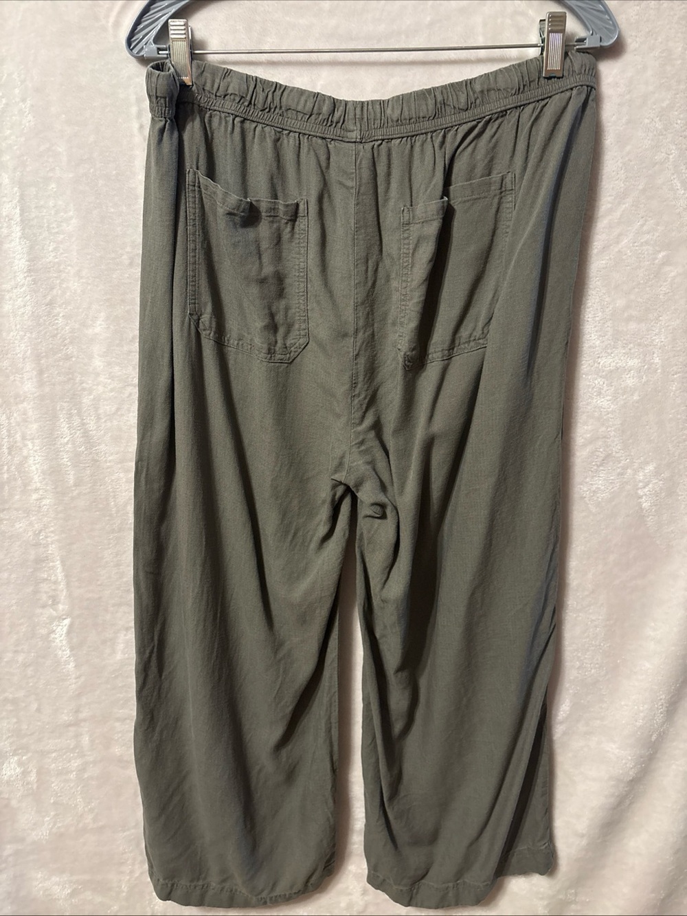 Splendid Drawstring Crop Pants - Picture 2 of 4